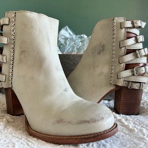 FreeBird Hermosa Ice booties Size 10